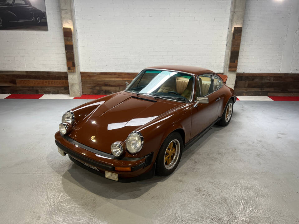 Image 2/75 of Porsche 911 Carrera 2.7 (1973)