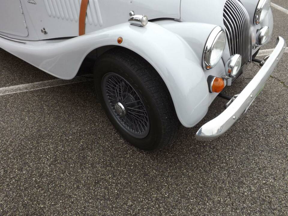 Image 14/50 de Morgan 4/4 1600 (1985)