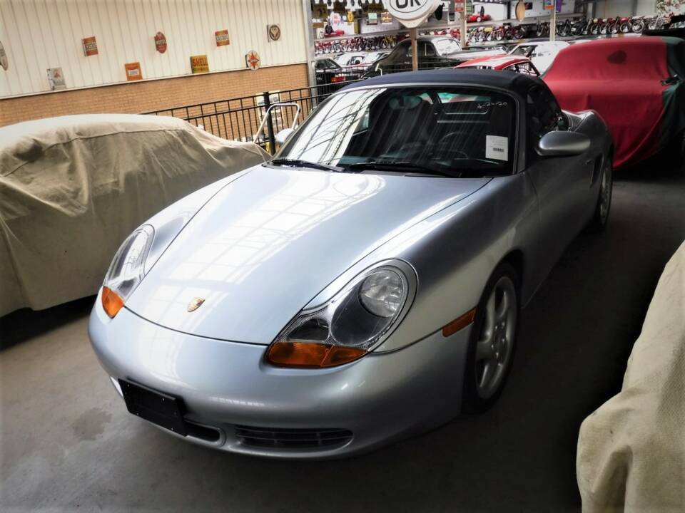 Image 2/48 of Porsche Boxster S (2001)