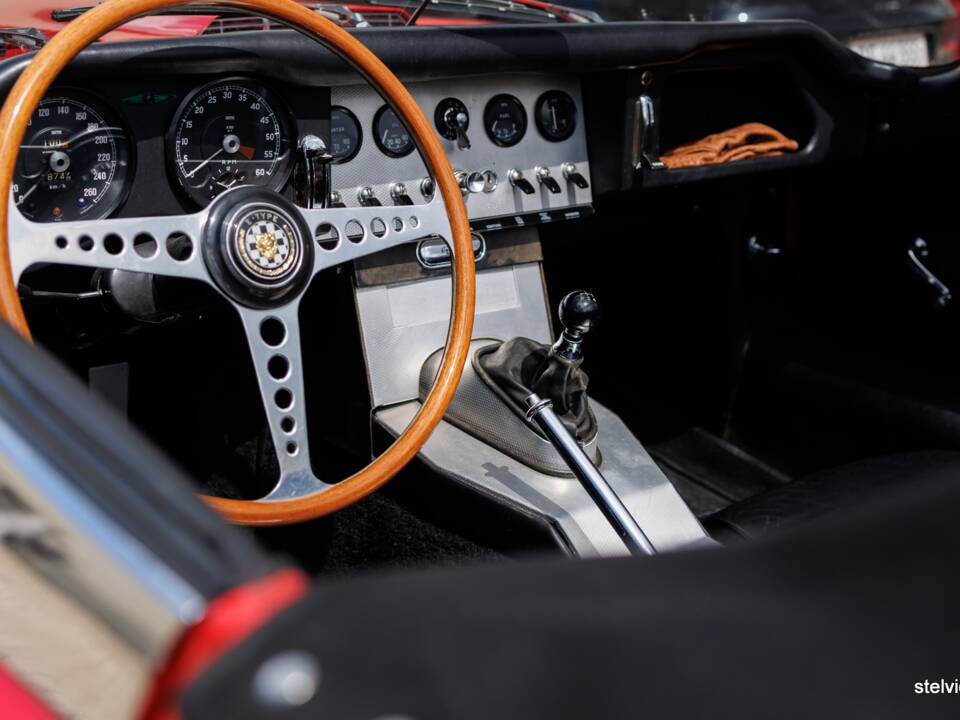 Bild 31/52 von Jaguar E-Type 3.8 (1963)