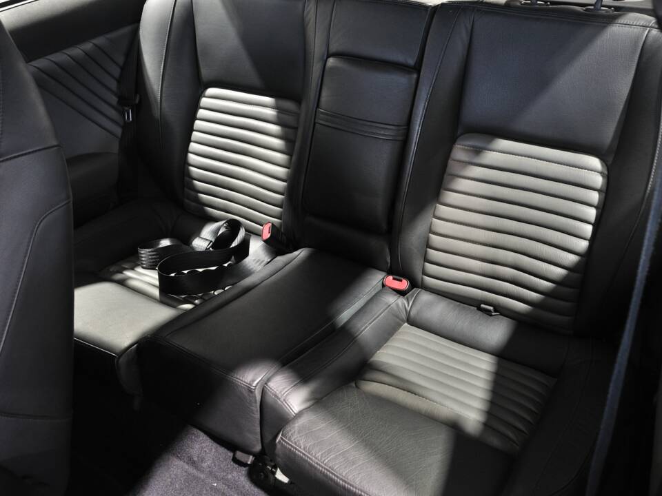 Image 20/27 of Alfa Romeo 147 3.2 GTA (2002)