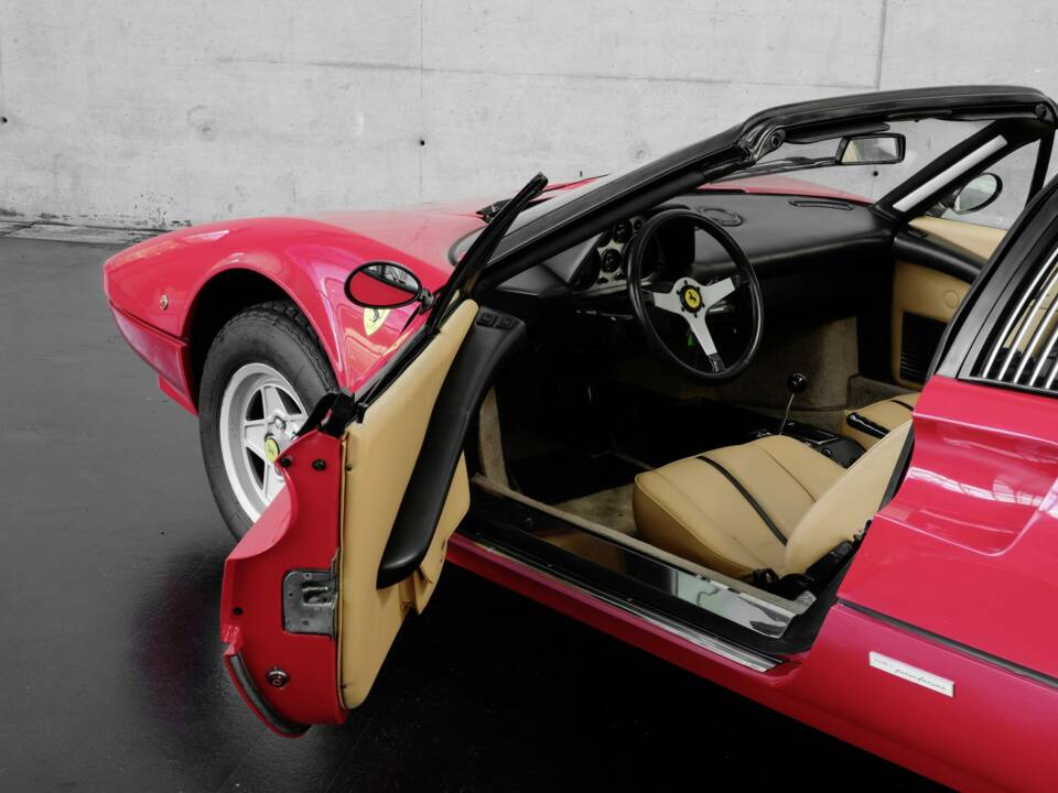 Bild 16/50 von Ferrari 308 GTS (1979)