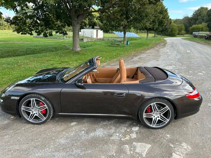 Bild 4/7 von Porsche 911 Carrera S (2008)