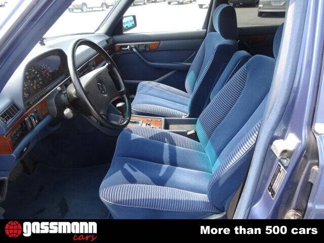Image 11/15 of Mercedes-Benz 300 SE (1991)