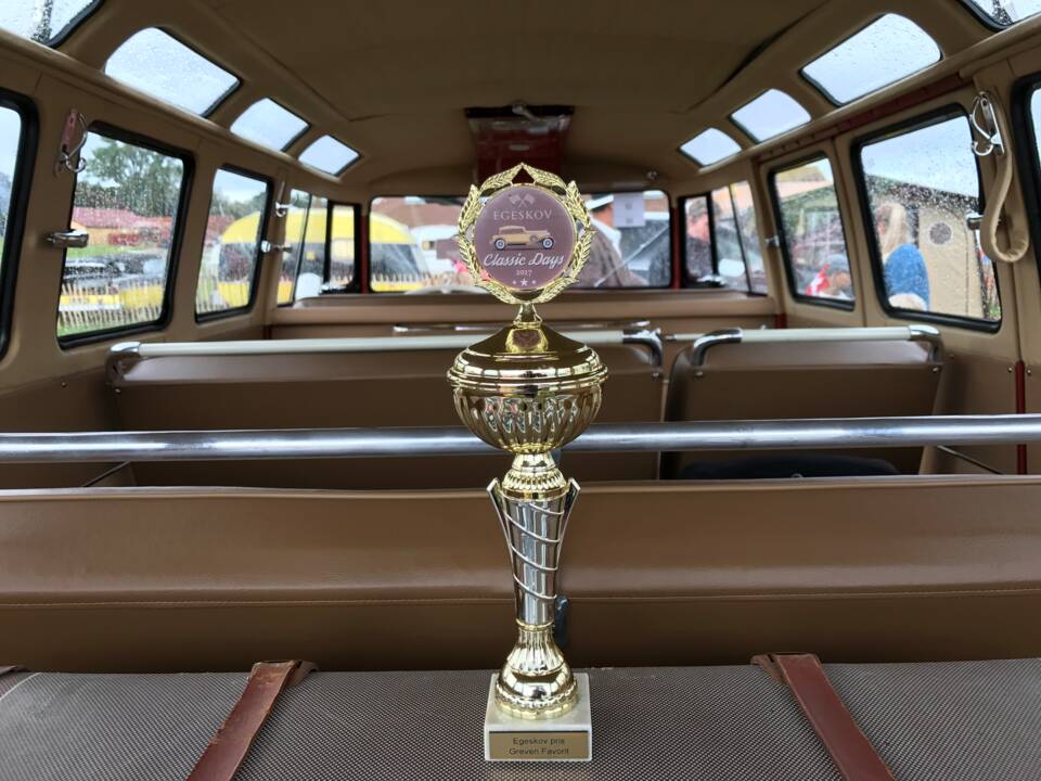 Immagine 56/61 di Volkswagen T1 Samba 1.2 (1958)