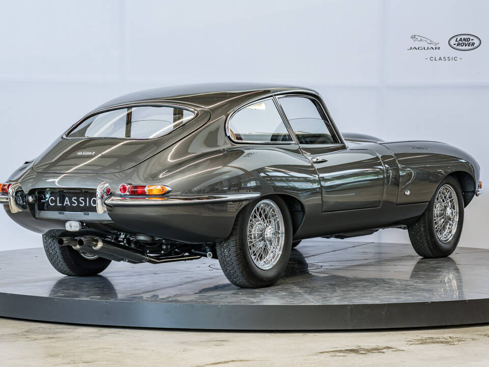 Image 9/32 de Jaguar Type E 3.8 (1964)