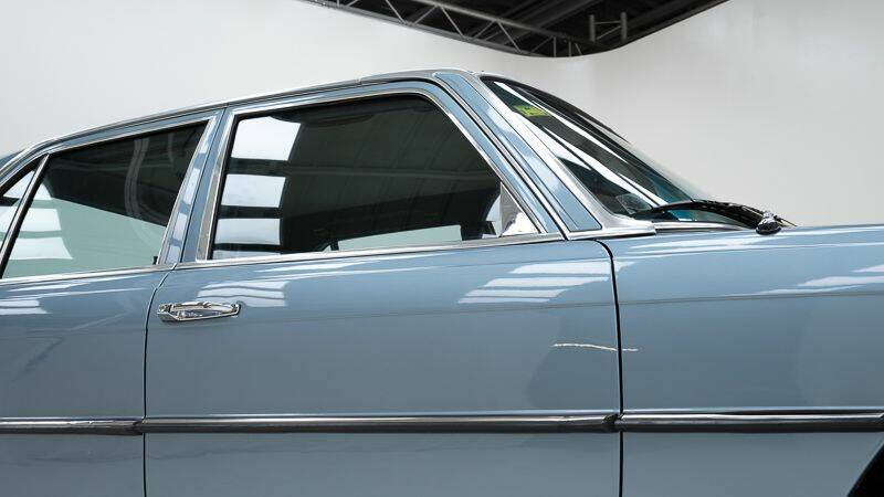 Bild 14/15 von Mercedes-Benz 280 SE (1973)
