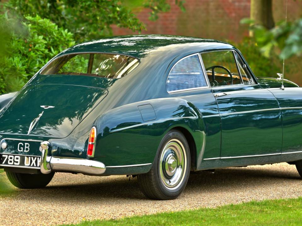 Immagine 7/50 di Bentley S1 Continental Mulliner (1957)