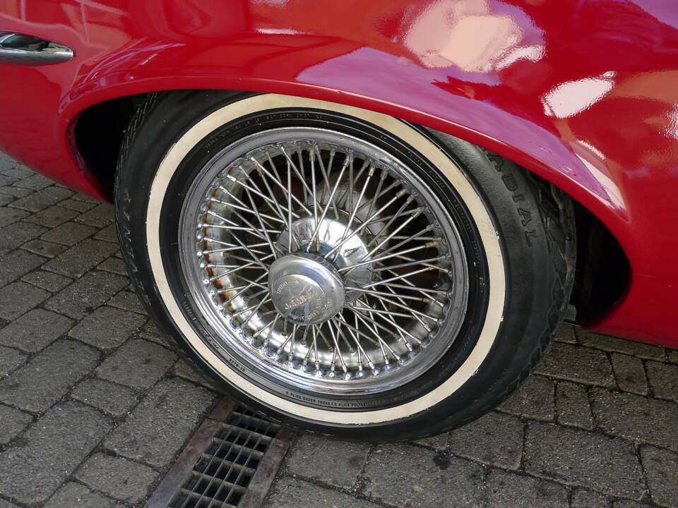 Image 12/15 de Jaguar Type E V12 (1972)