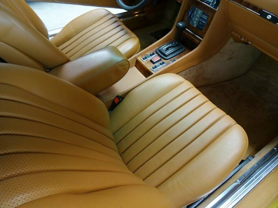 Bild 7/10 von Mercedes-Benz 450 SLC (1977)