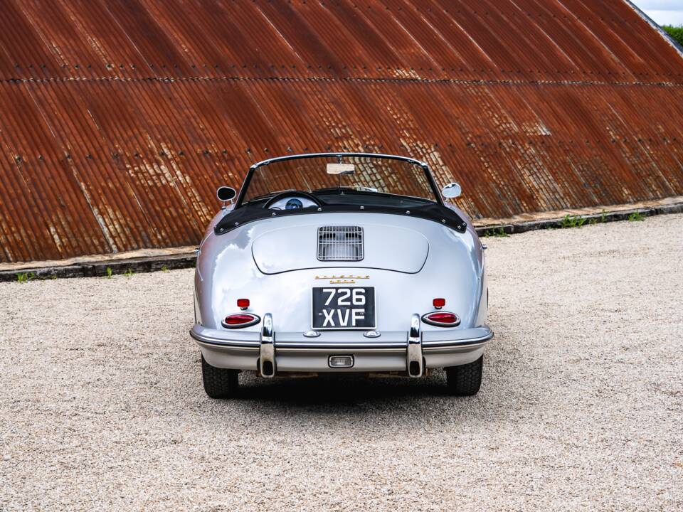 Afbeelding 6/39 van Porsche 356 B 1600 Roadster (1960)