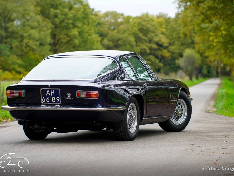 Image 52/63 of Maserati Mistral 4000 (1966)