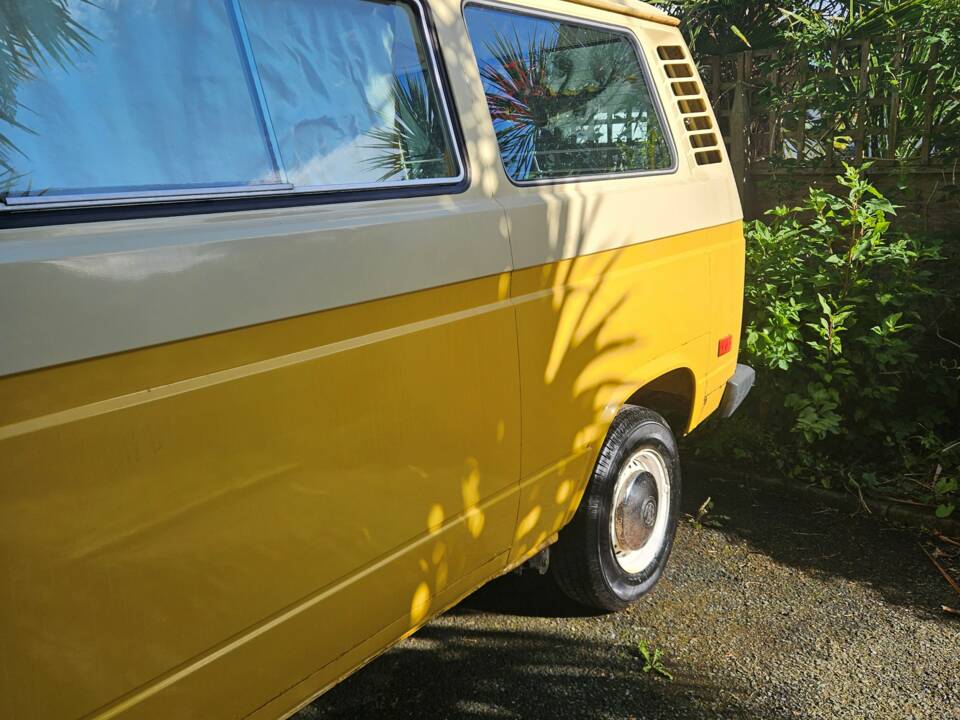 Afbeelding 3/16 van Volkswagen T25 1.6 TD (1984)