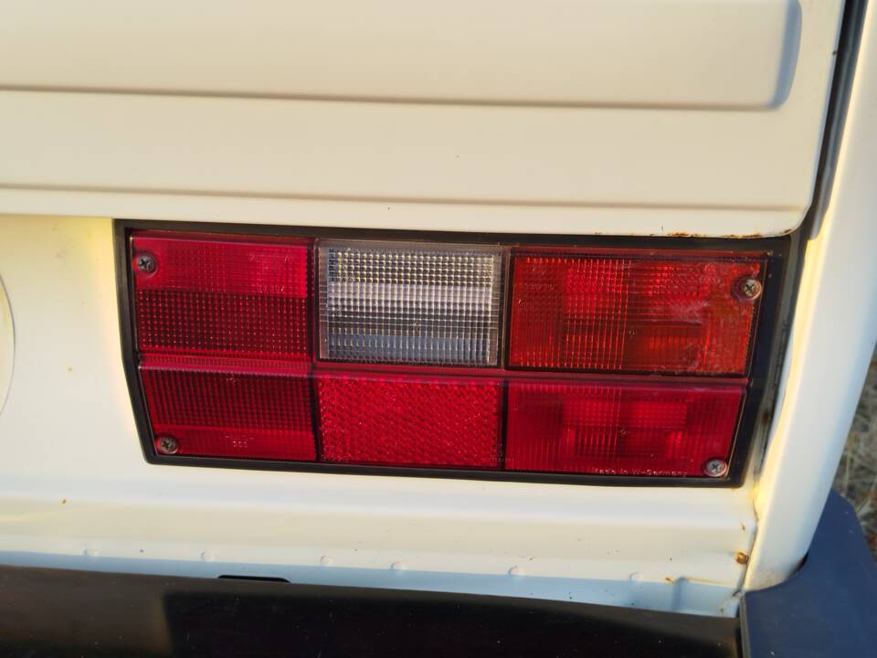 Image 47/50 of Volkswagen T3 Westfalia 1.6 TD (1985)