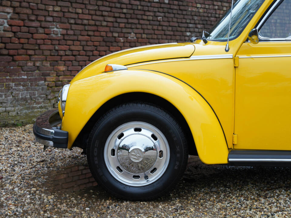Bild 39/50 von Volkswagen Beetle 1303 (1976)