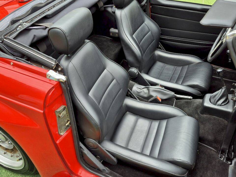 Immagine 37/81 di Triumph TR 6 (1973)