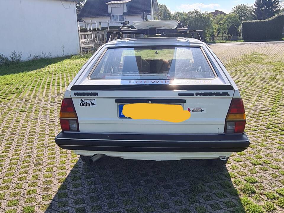 Image 4/10 of Volkswagen Passat  1.3 (1982)