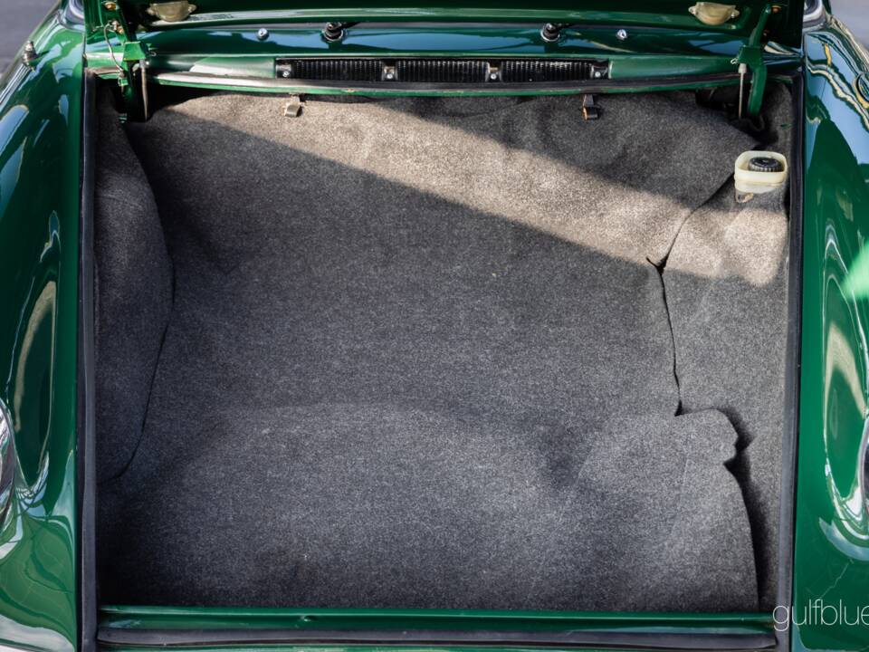 Image 47/64 de Porsche 911 2.2 S (1970)