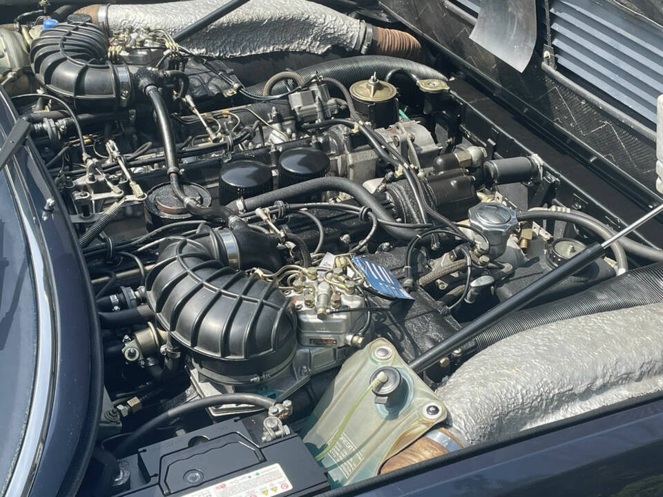 Bild 5/5 von Ferrari 400i (1984)