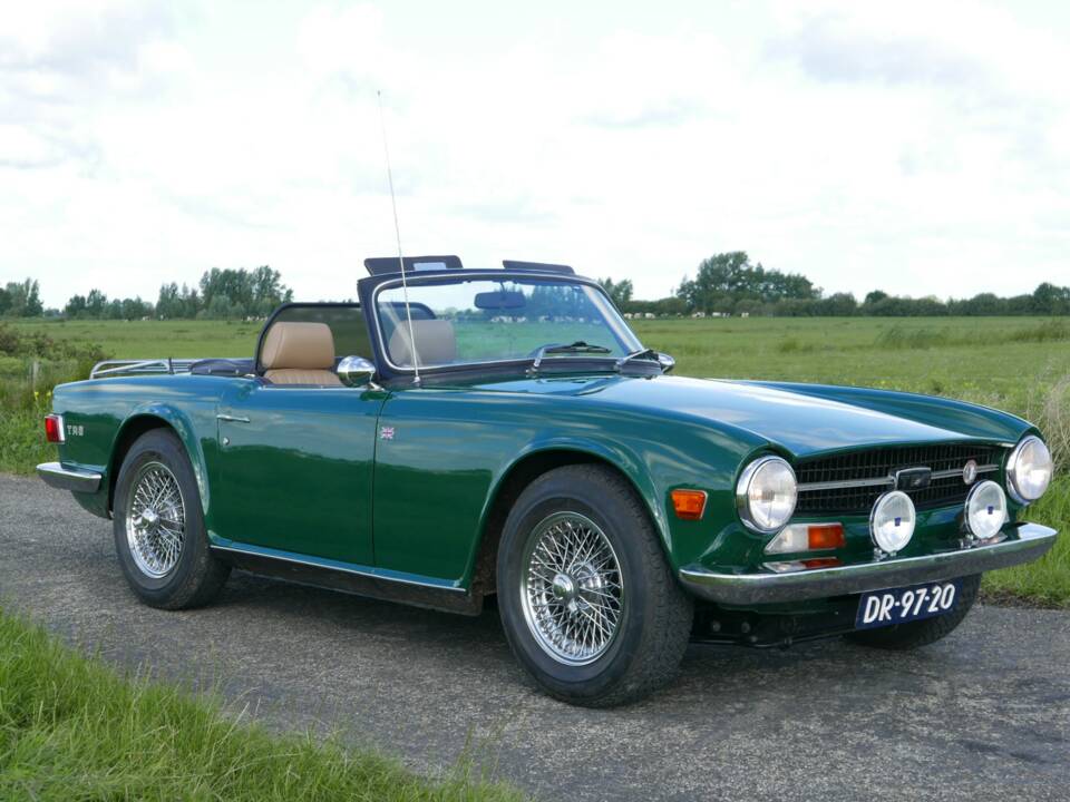 Afbeelding 37/50 van Triumph TR 6 (1971)