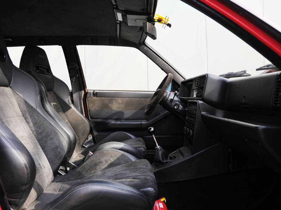 Afbeelding 42/58 van Lancia Delta HF Integrale Evoluzione I (1991)