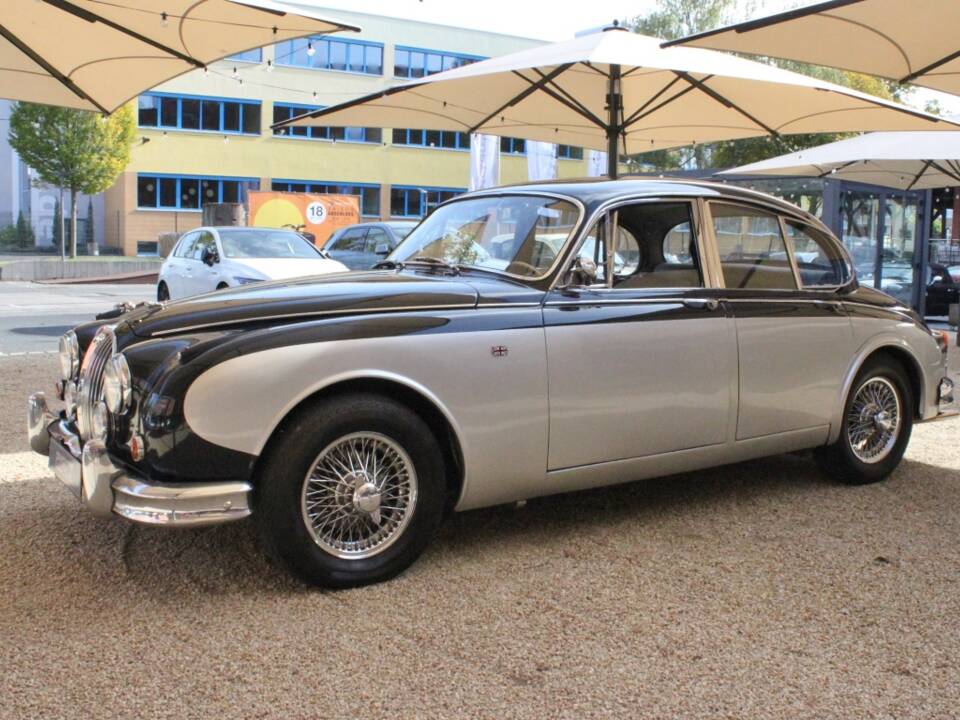 Bild 2/19 von Jaguar Mk II 3.8 (1962)