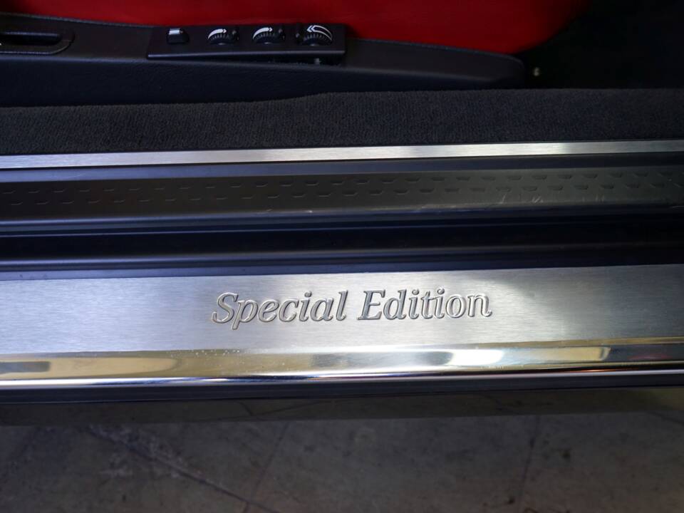 Imagen 17/41 de Mercedes-Benz SL 500 (1997)