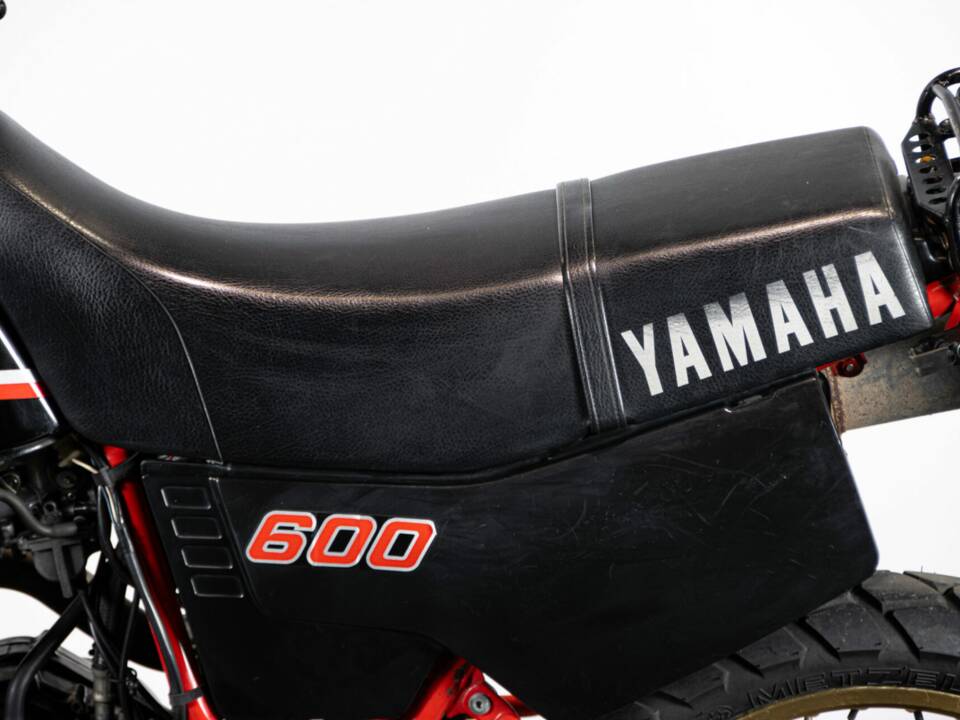 Image 29/50 of Yamaha XT 600 E (1985)