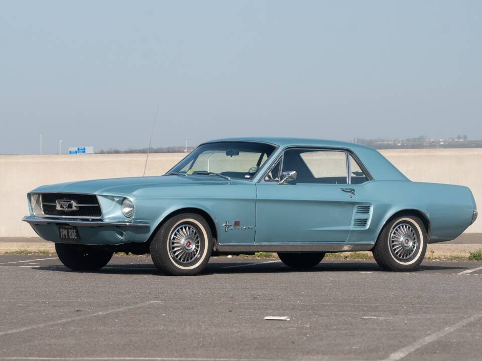 Image 49/50 of Ford Mustang 200 (1967)