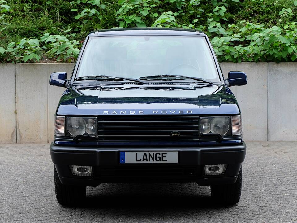 Afbeelding 7/95 van Land Rover Range Rover 4.6 Vogue (2002)
