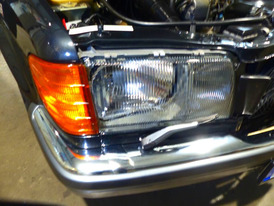 Image 84/91 of Mercedes-Benz 560 SEL (1990)