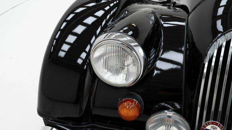 Image 10/15 of Morgan Plus 8 (1978)