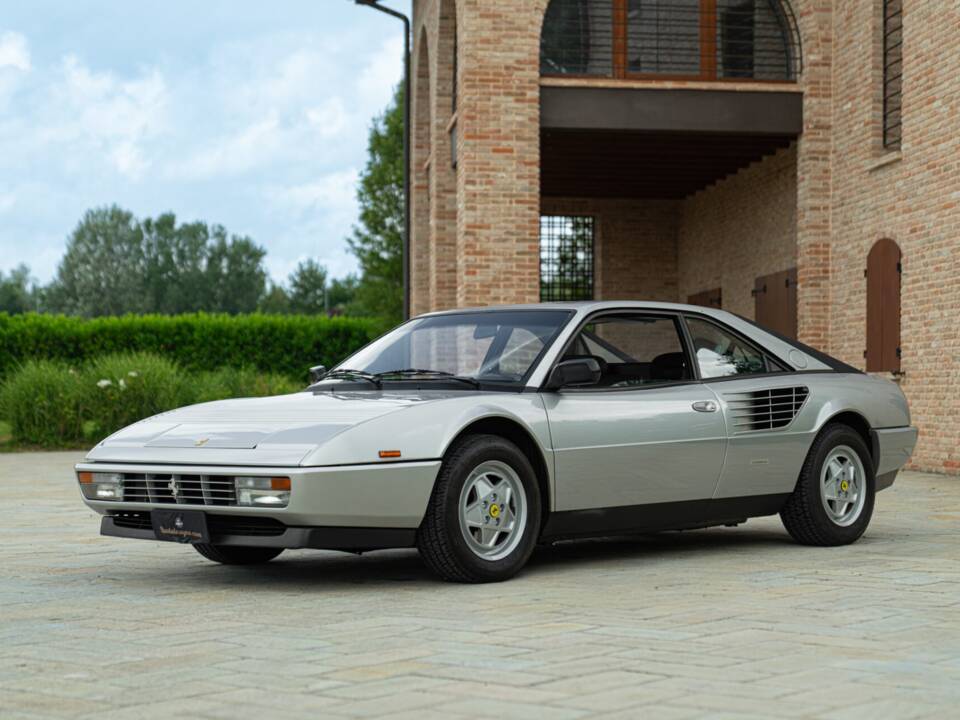 Image 2/50 of Ferrari Mondial 3.2 (1987)