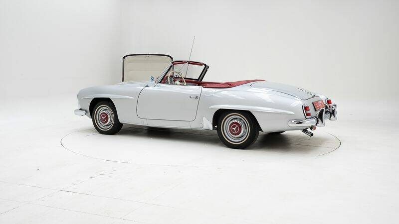 Image 4/15 of Mercedes-Benz 190 SL (1962)