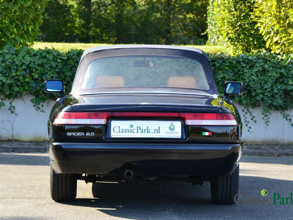 Image 19/50 of Alfa Romeo 2.0 Spider (1990)
