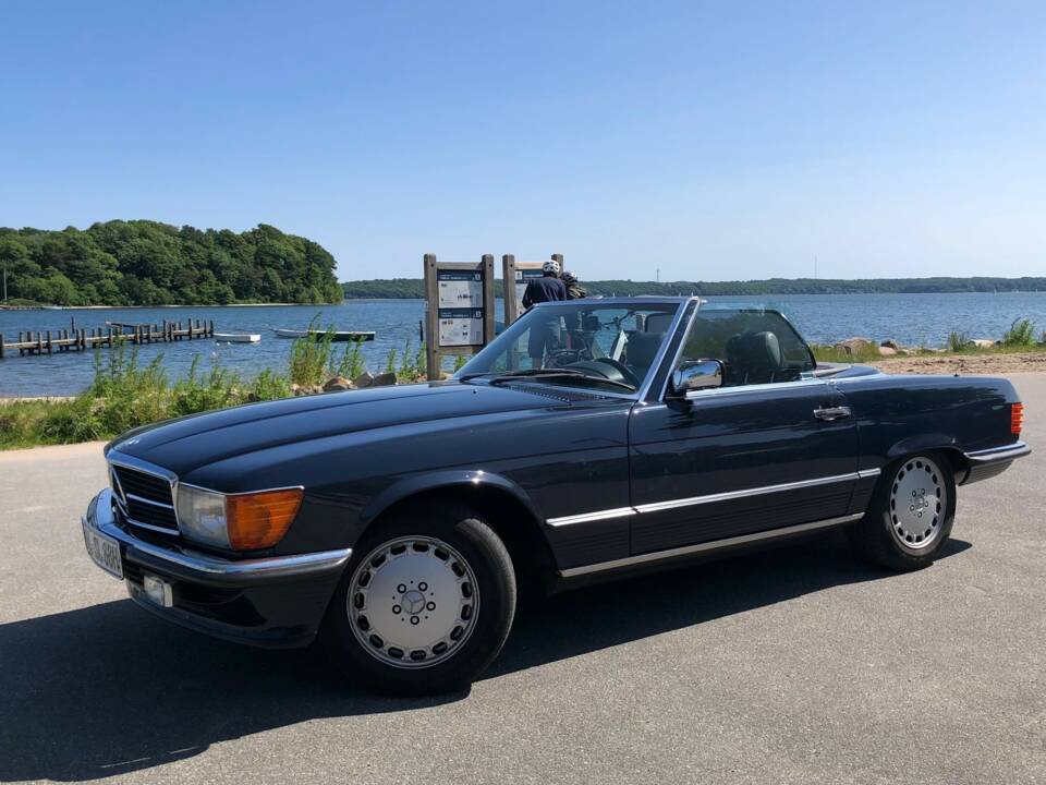 Image 2/20 de Mercedes-Benz 300 SL (1988)