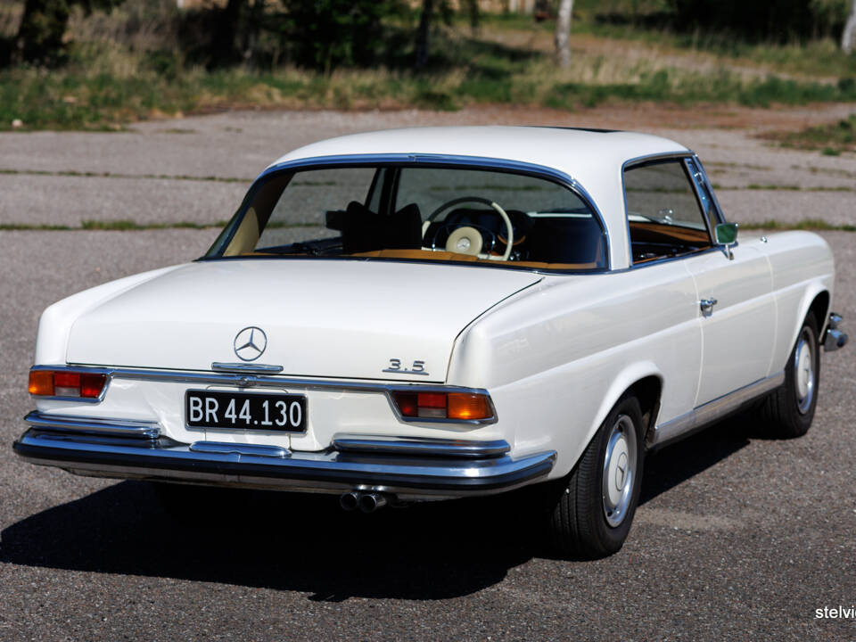 Image 12/38 of Mercedes-Benz 280 SE 3,5 (1970)