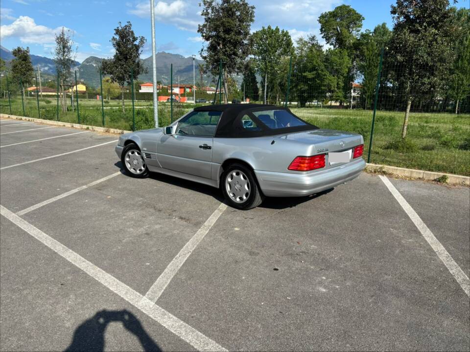 Image 1/5 of Mercedes-Benz SL 500 (1994)
