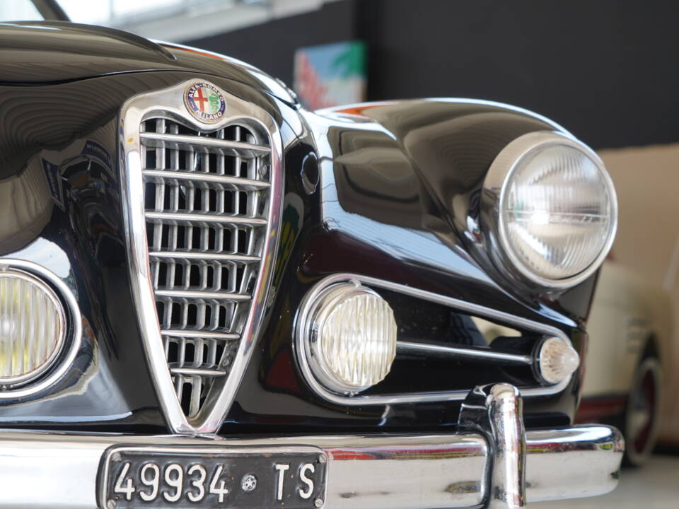 Image 36/74 de Alfa Romeo 1900 C Super Sprint Berlina (1954)