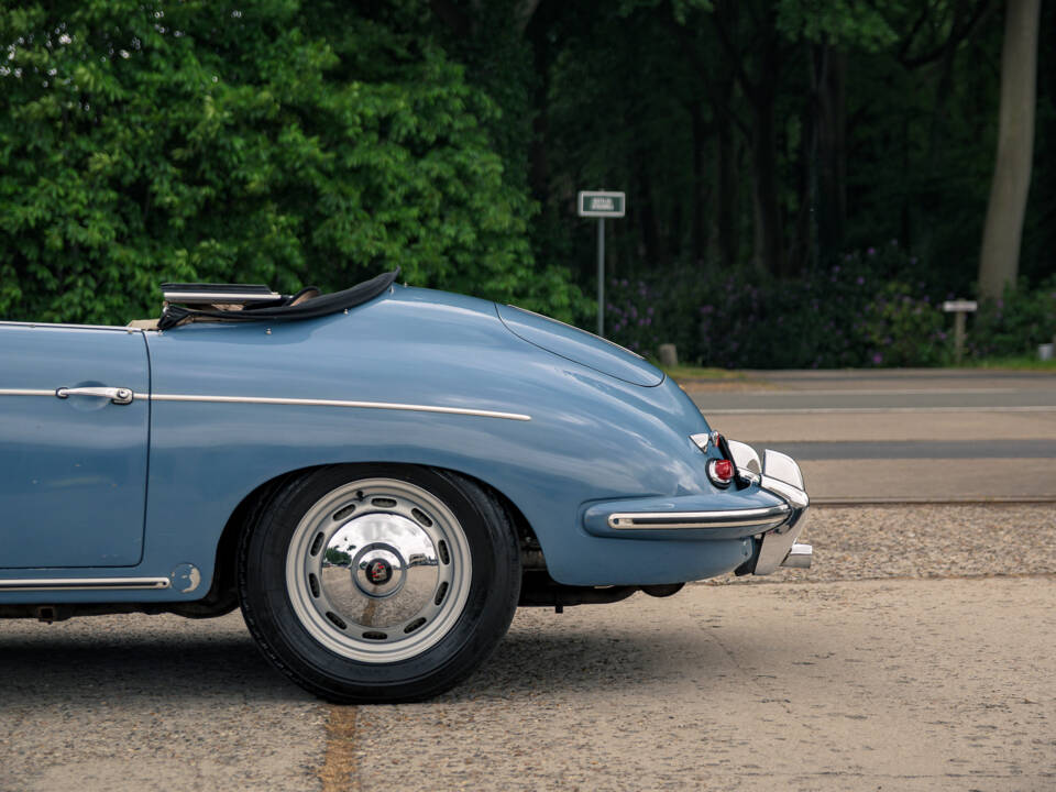 Immagine 21/46 di Porsche 356 B 1600 Roadster (1961)