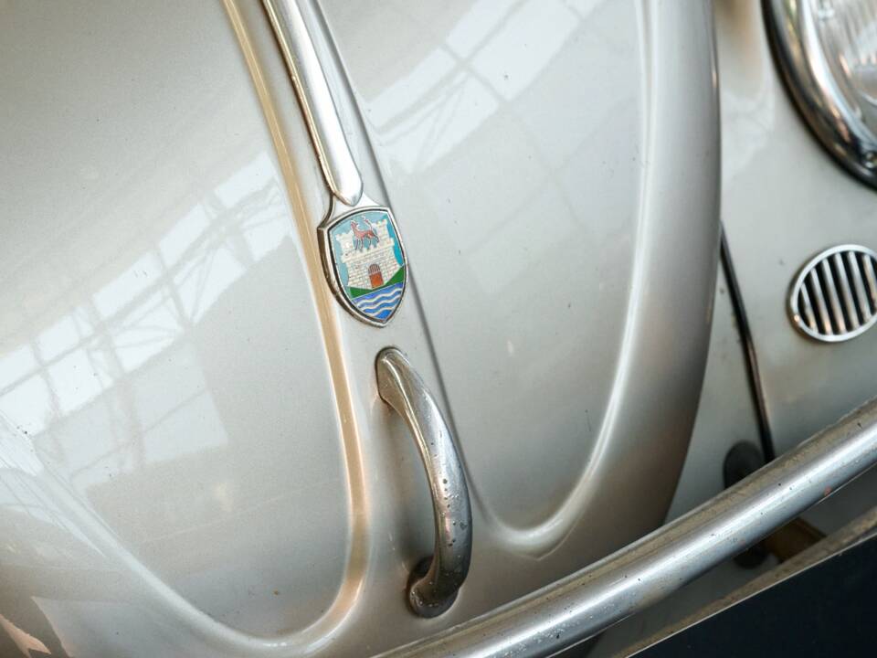 Bild 26/50 von Volkswagen Käfer 1200 Cabriolet (1957)