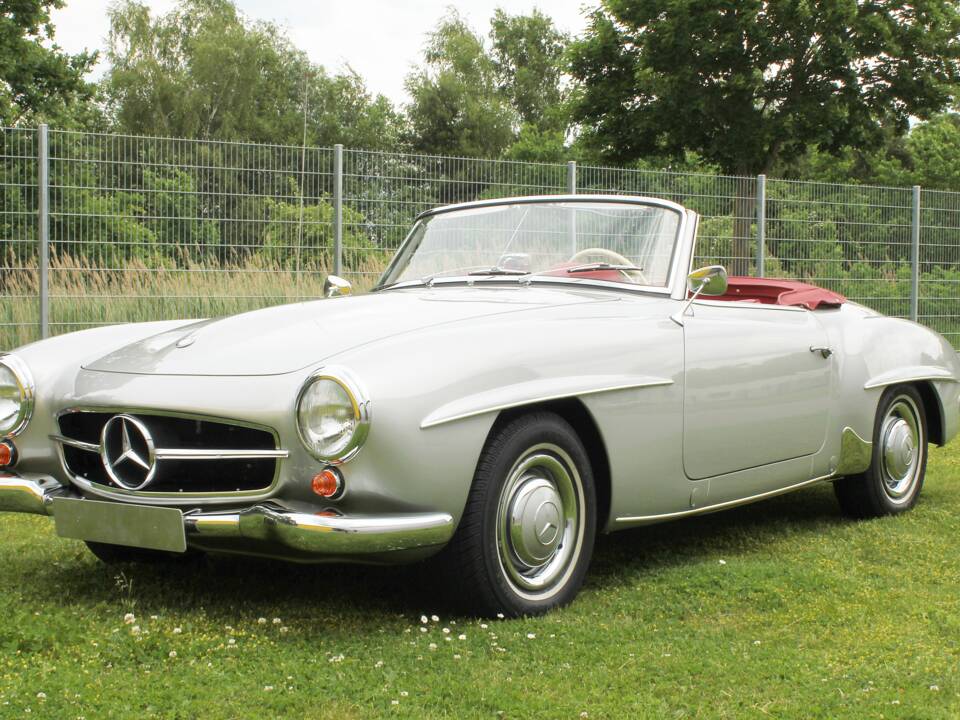 Image 2/33 de Mercedes-Benz 190 SL (1956)