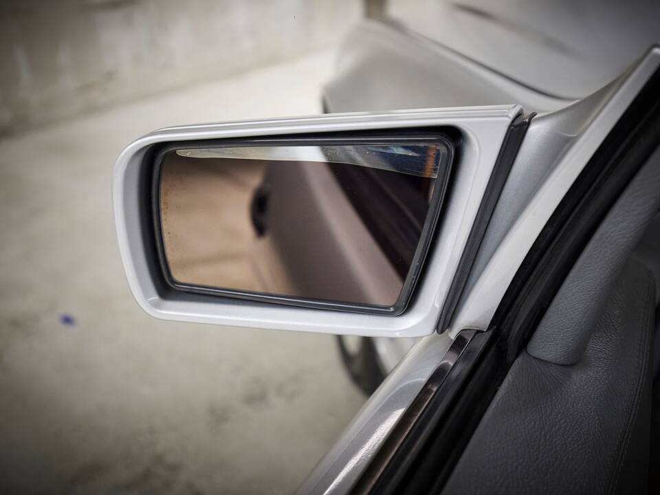 Immagine 45/95 di Mercedes-Benz SL 600 (1998)