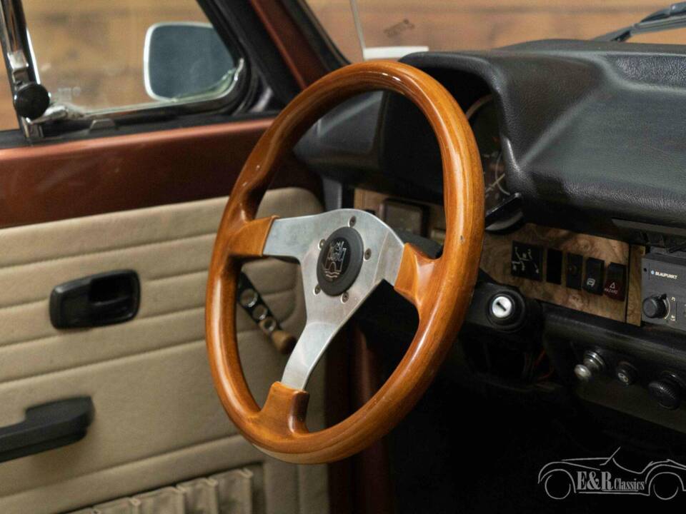 Bild 7/42 von Volkswagen Käfer 1600 (1978)