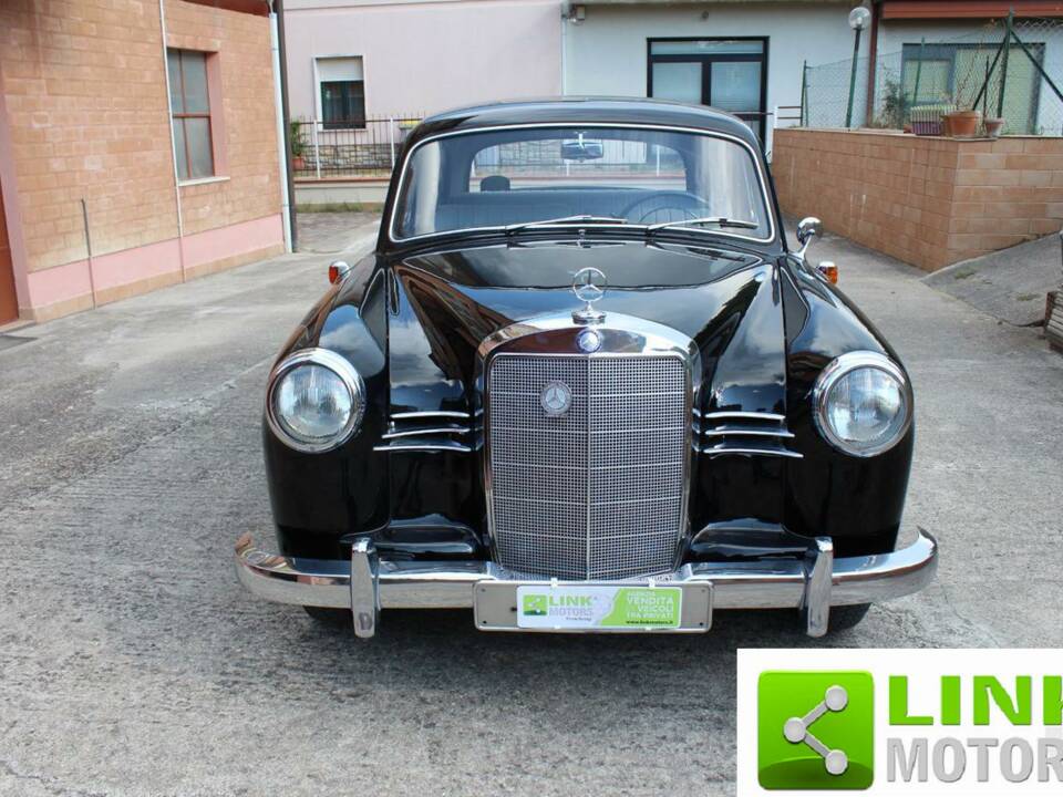 Image 2/10 of Mercedes-Benz 180 b (1958)