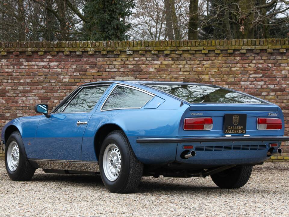 Immagine 2/50 di Maserati Indy 4900 (1971)