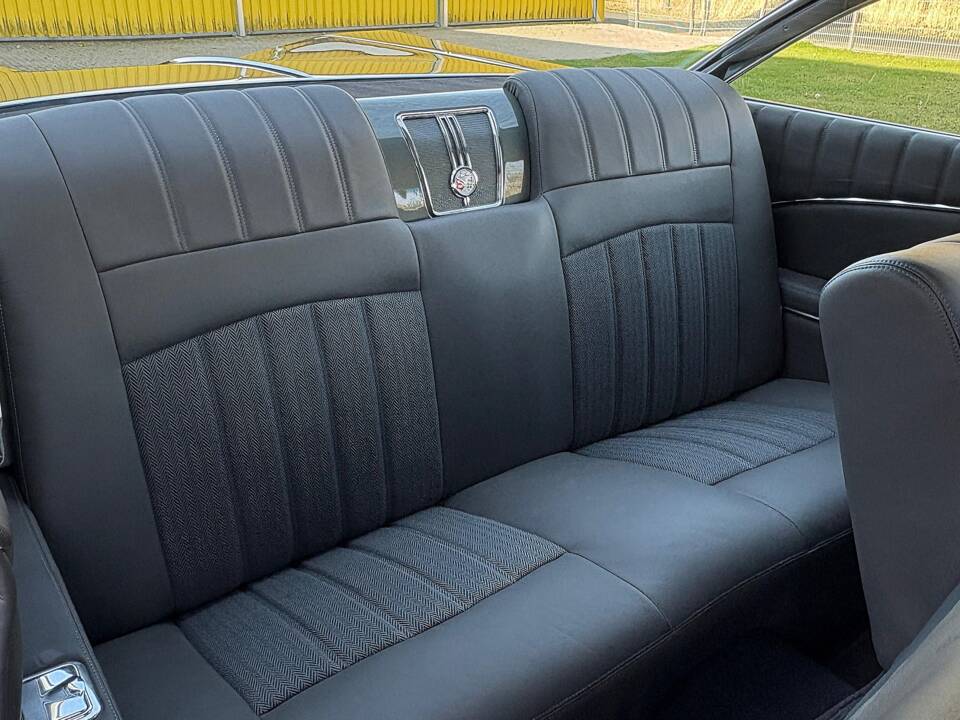 Bild 15/39 von Chevrolet Impala Sport Coupe (1959)