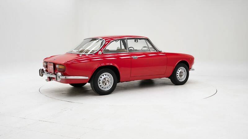 Bild 2/15 von Alfa Romeo 2000 GT Veloce (1974)