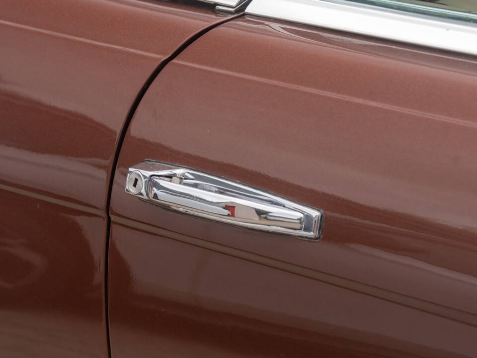 Bild 44/50 von Mercedes-Benz 350 SL (1979)