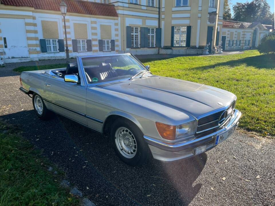 Bild 18/99 von Mercedes-Benz 280 SL (1984)